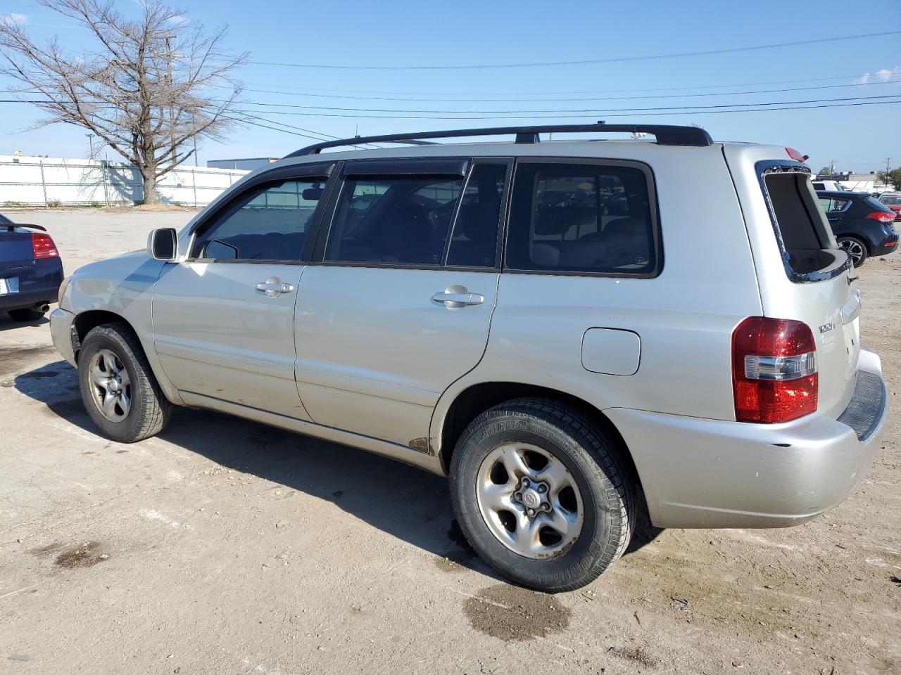 Изображение 2 2004 TOYOTA HIGHLANDER  2004 с VIN JTEGD21A340105395