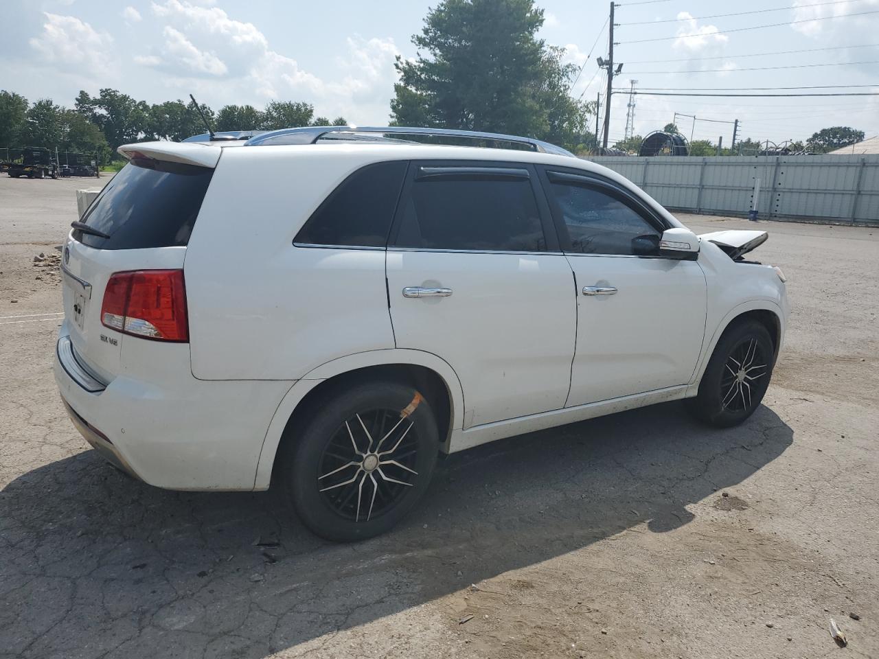 Image 3 of 2012 KIA SORENTO SX 2012 with VIN 5XYKW4A26CG297918