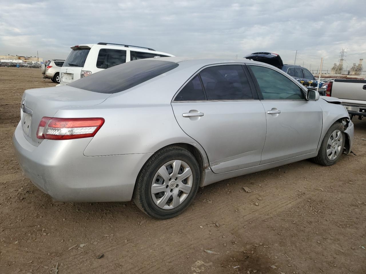 Изображение 3 2011 TOYOTA CAMRY BASE 2011 с VIN 4T1BF3EKXBU180825