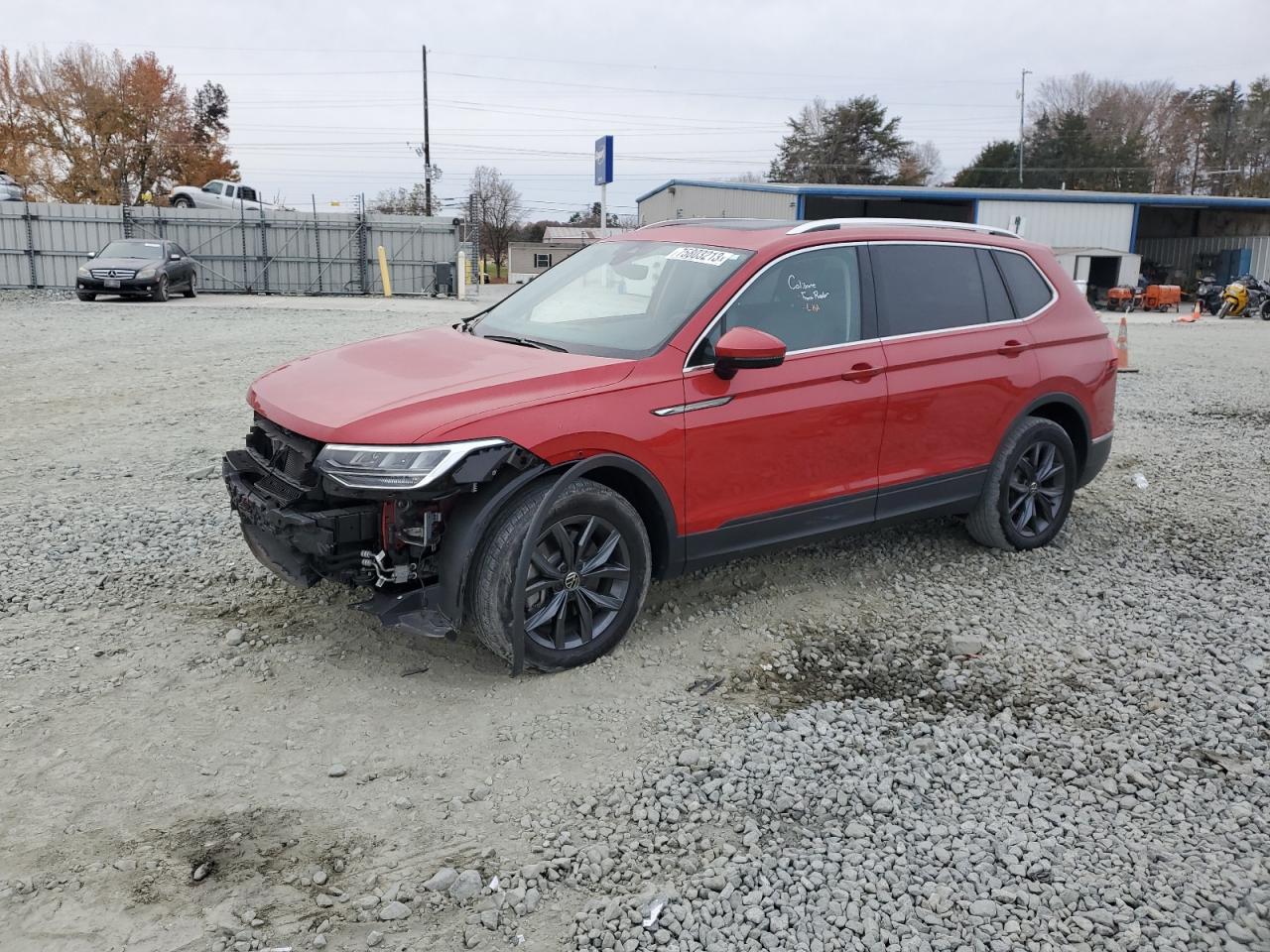 2022 VOLKSWAGEN TIGUAN SE 2022 image
