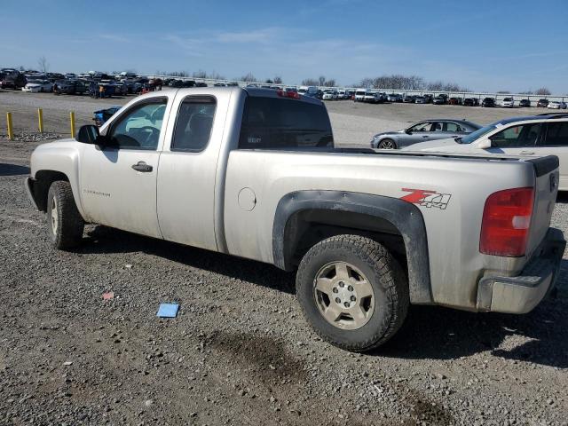 Obraz 2 z 2007 CHEVROLET SILVERADO K1500 2007 z VIN 2GCEK19J971674681