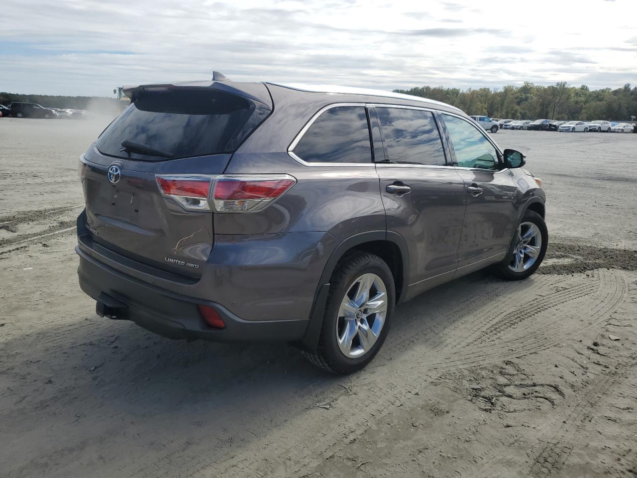 Obraz 3 z 2016 TOYOTA HIGHLANDER LIMITED 2016 z VIN 5TDDKRFH9GS294387