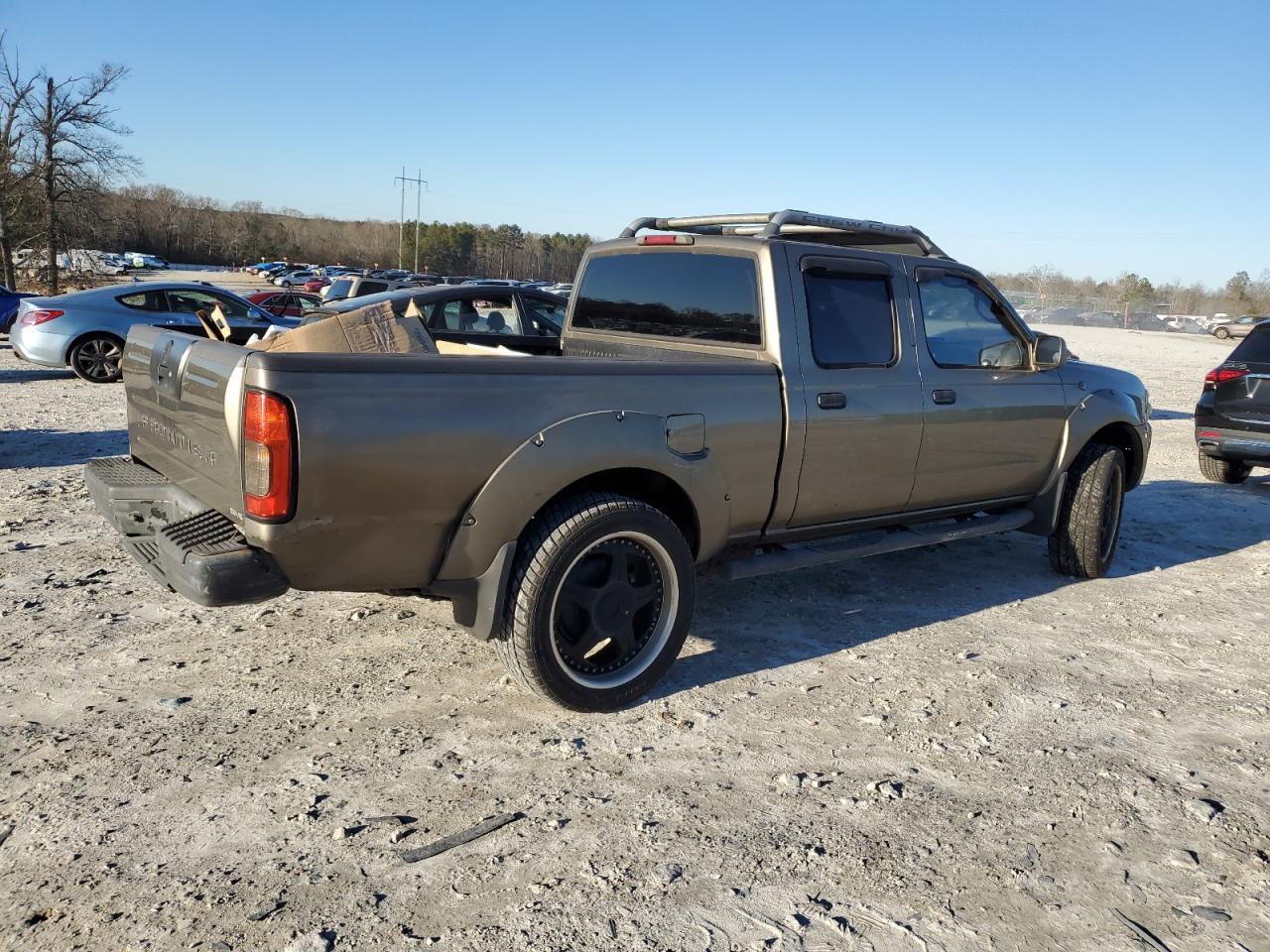 Image 3 of 2002 NISSAN FRONTIER CREW CAB XE 2002 with VIN 1N6ED29X72C380023