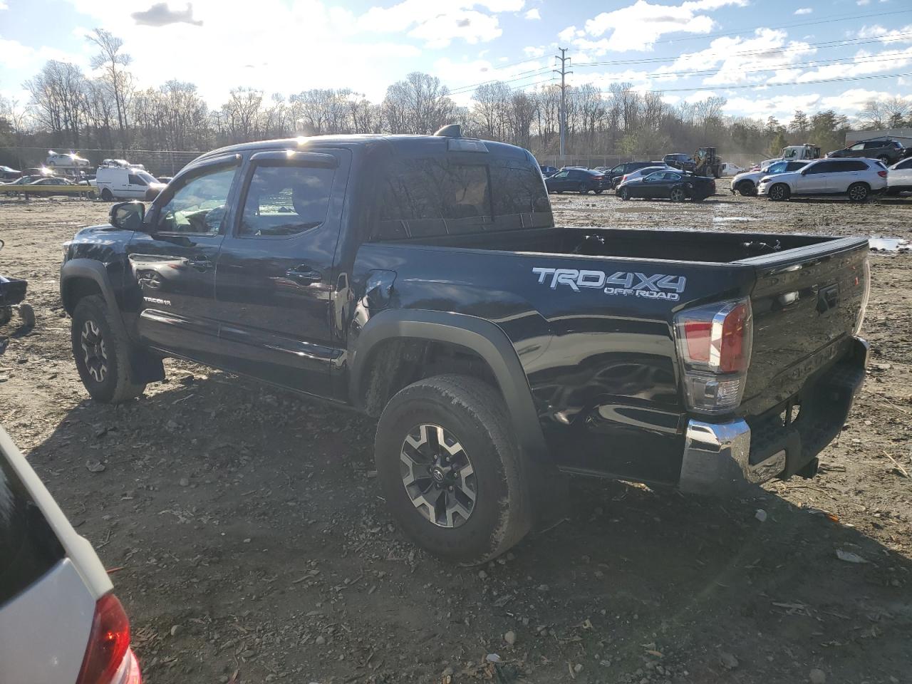 Изображение 2 2021 TOYOTA TACOMA DOUBLE CAB 2021 с VIN 3TMCZ5AN1MM383847