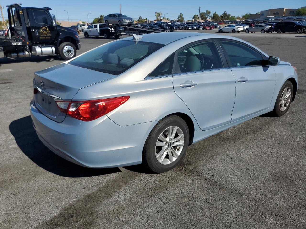 Obraz 3 z 2011 HYUNDAI SONATA GLS 2011 z VIN 5NPEB4AC4BH216052