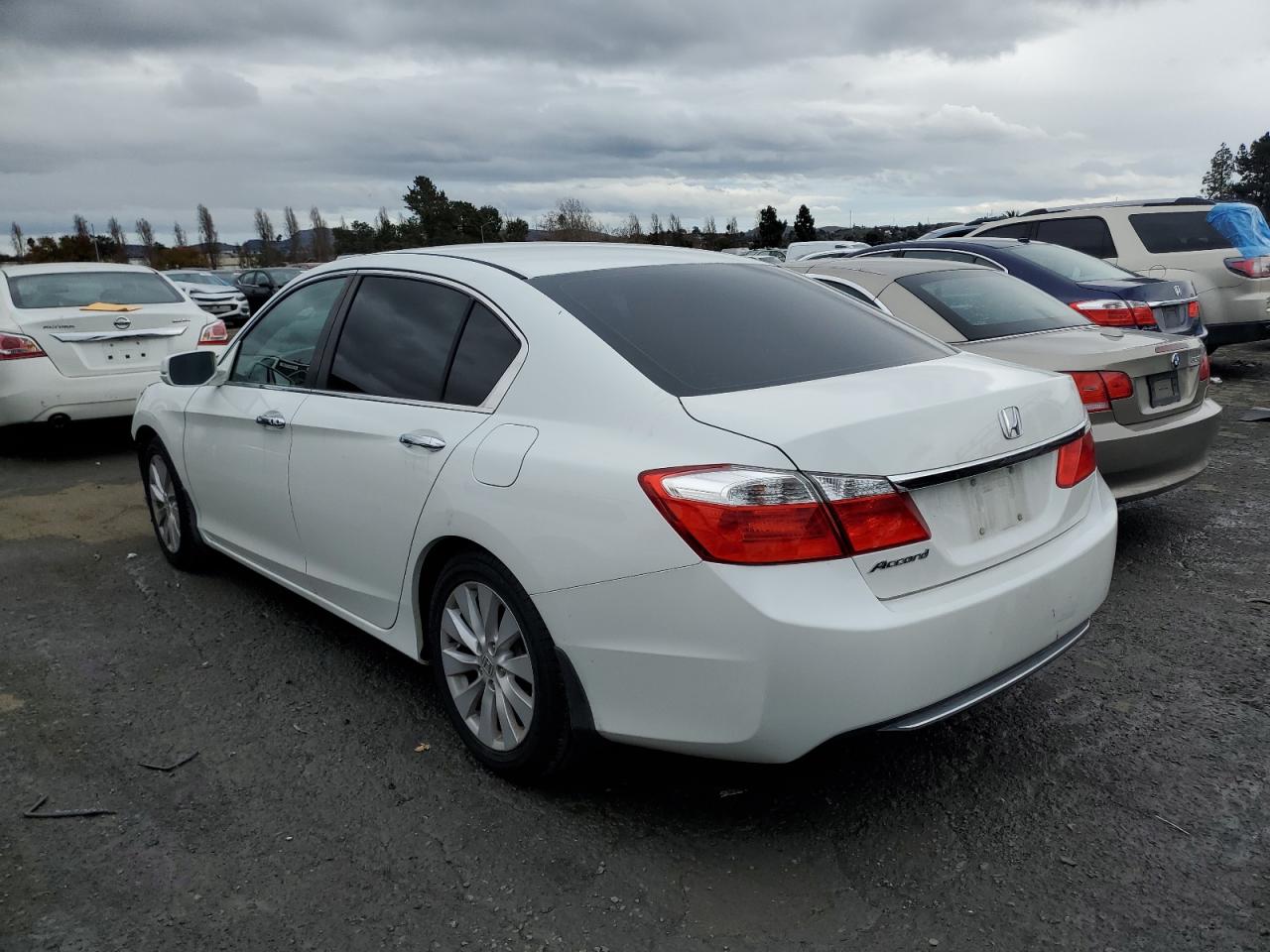 Obraz 2 z 2014 HONDA ACCORD EX 2014 z VIN 1HGCR2F78EA071825