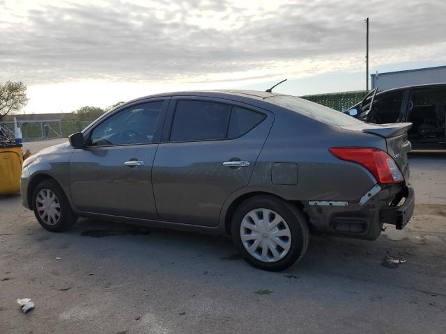Obraz 2 z 2015 NISSAN VERSA S 2015 z VIN 3N1CN7AP7FL938403