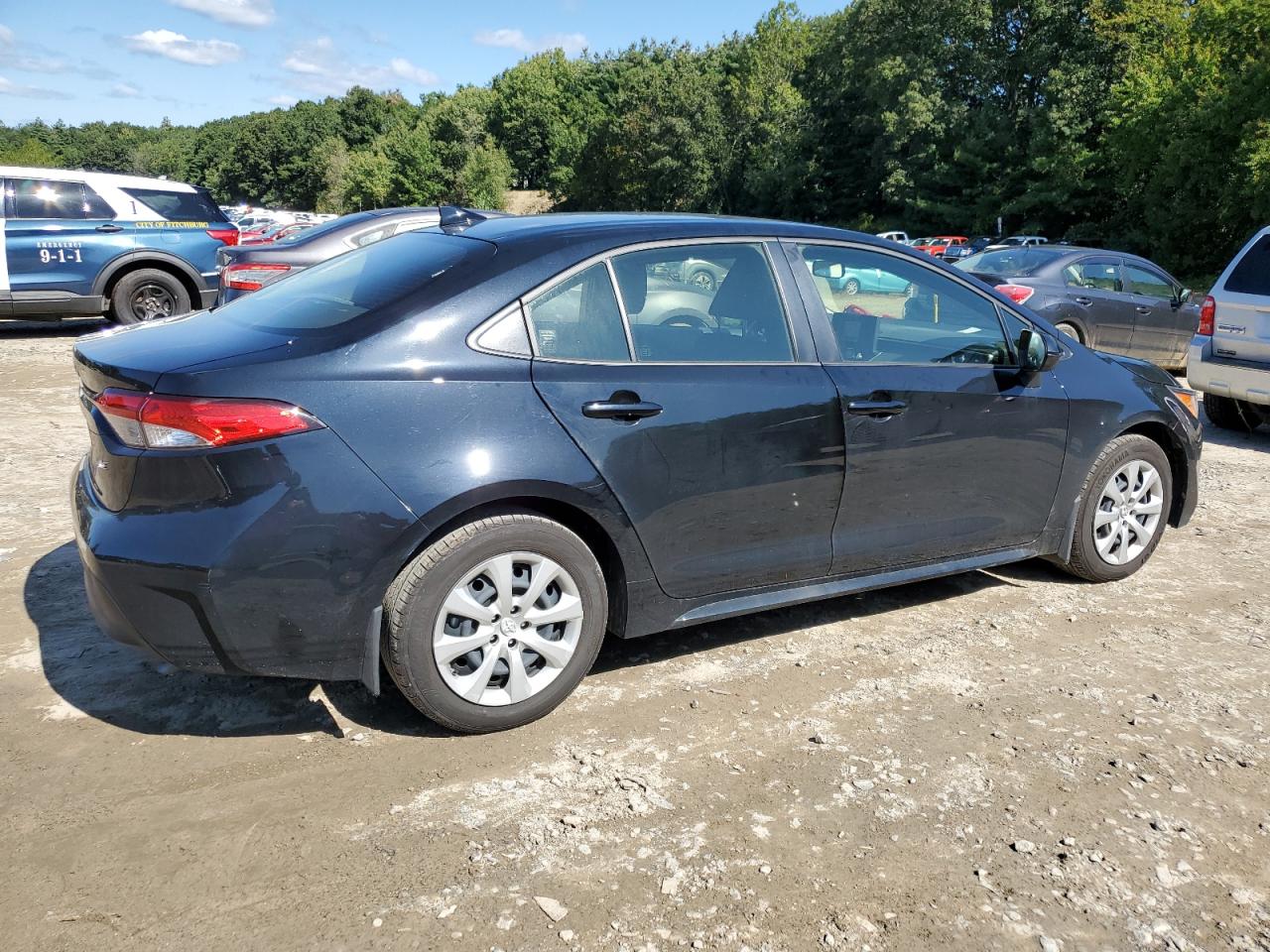 Obraz 3 z 2023 TOYOTA COROLLA LE 2023 z VIN JTDB4MEE1P3004897