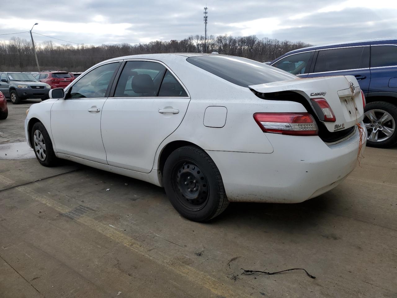 Obraz 2 z 2010 TOYOTA CAMRY BASE 2010 z VIN 4T1BF3EK5AU577793