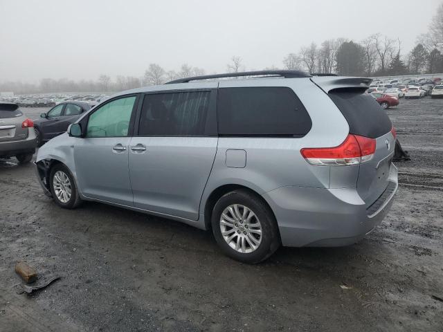 Image 2 of 2014 TOYOTA SIENNA XLE 2014 with VIN 5TDYK3DC8ES522530