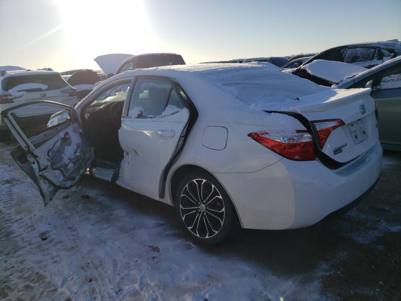 Obraz 2 z 2014 TOYOTA COROLLA L 2014 z VIN 5YFBURHE1EP062800