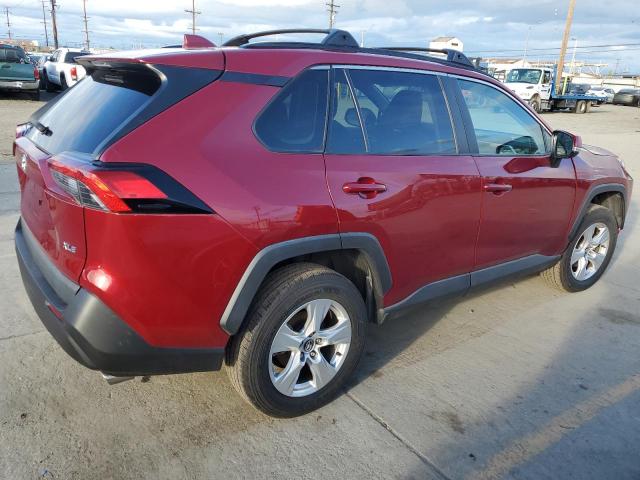 Image 3 of 2020 TOYOTA RAV4 XLE 2020 with VIN 2T3W1RFV2LW074101