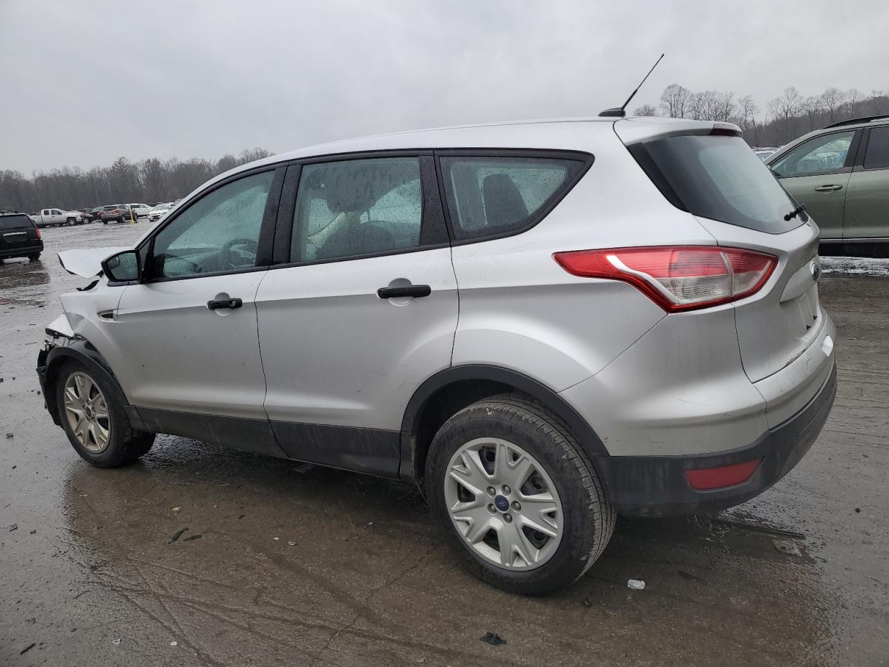 Изображение 2 2013 FORD ESCAPE S 2013 с VIN 1FMCU0F77DUB65592