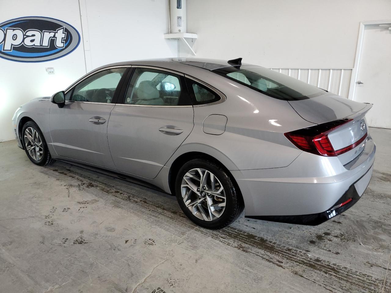 Image 2 of 2023 HYUNDAI SONATA SEL 2023 with VIN KMHL64JAXPA288751