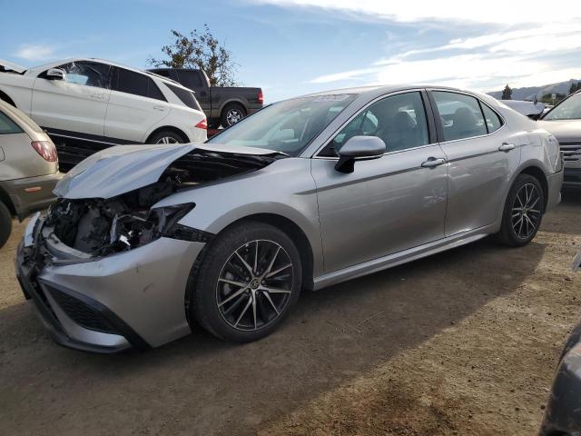Image 1 of 2022 TOYOTA CAMRY SE 2022 with VIN 4T1G11AK2NU668766