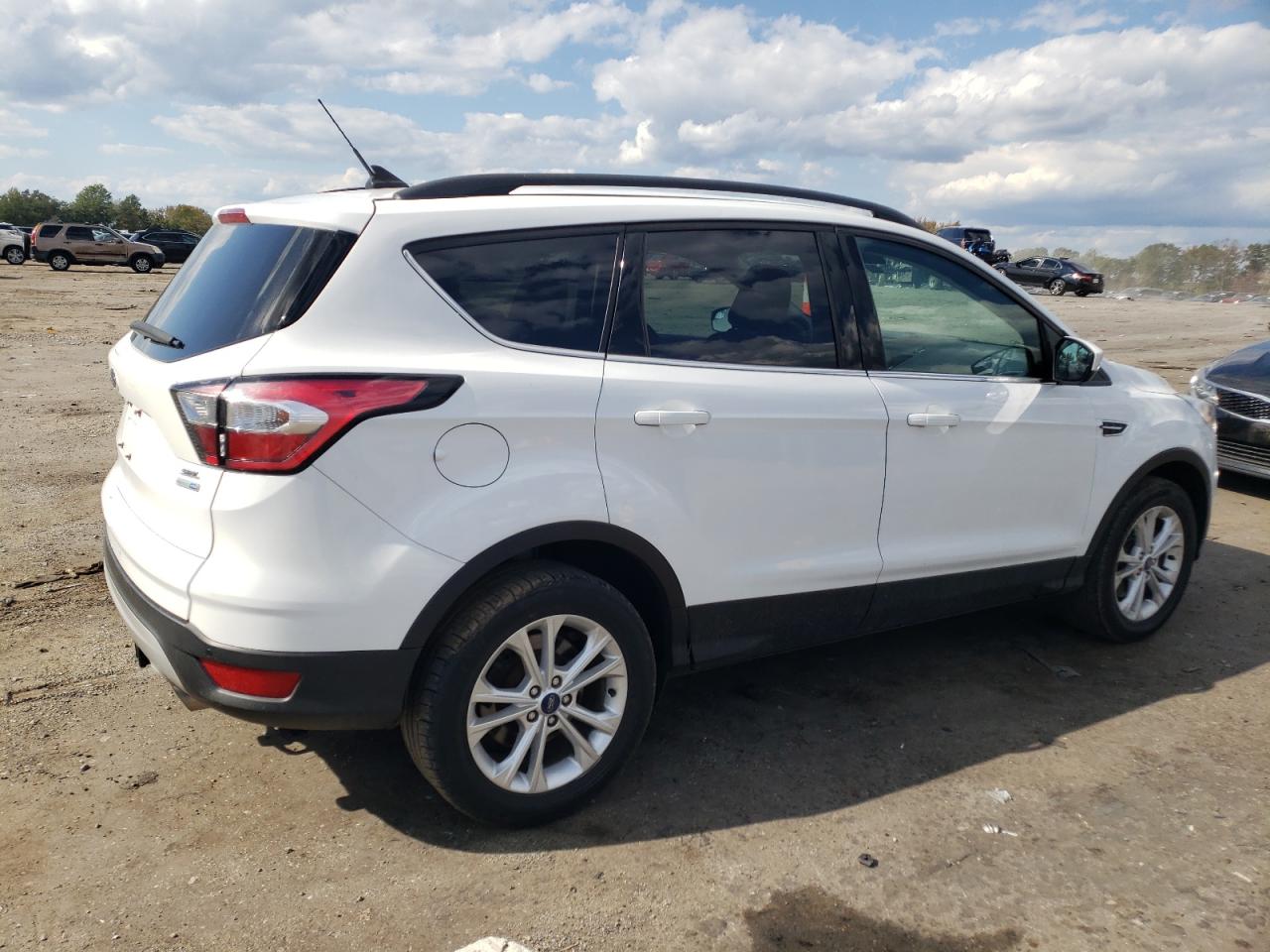 Obraz 3 z 2018 FORD ESCAPE SEL 2018 z VIN 1FMCU9HD0JUC99041