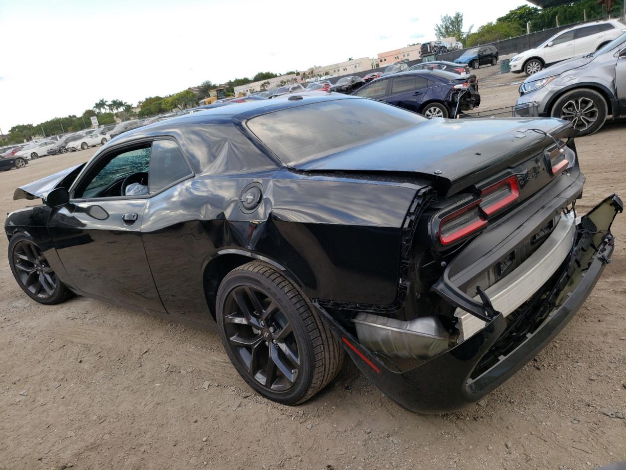 Изображение 2 2022 DODGE CHALLENGER GT 2022 с VIN 2C3CDZJG9NH155543
