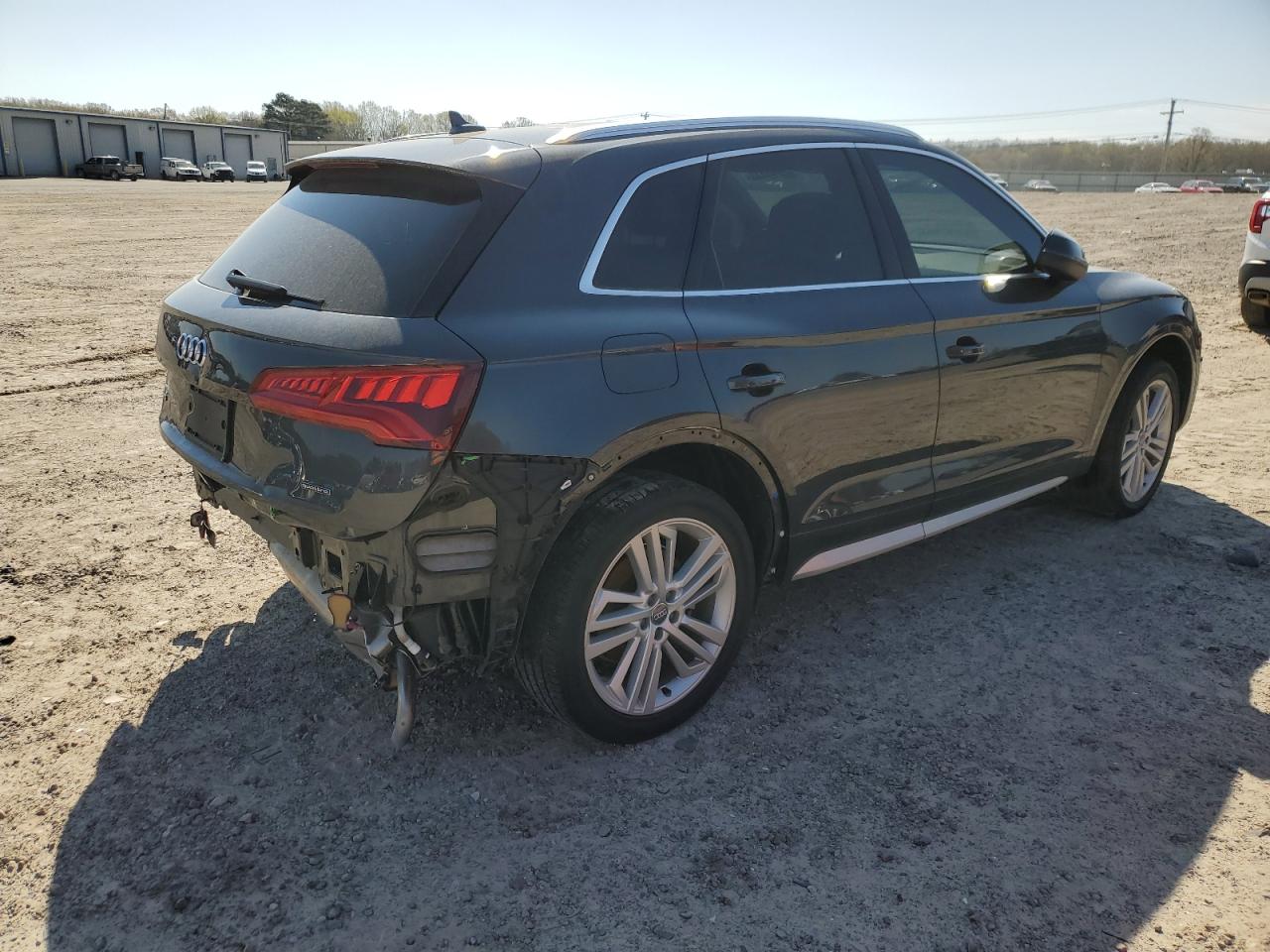 Image 3 of 2019 AUDI Q5 PREMIUM PLUS 2019 with VIN WA1BNAFY5K2029055