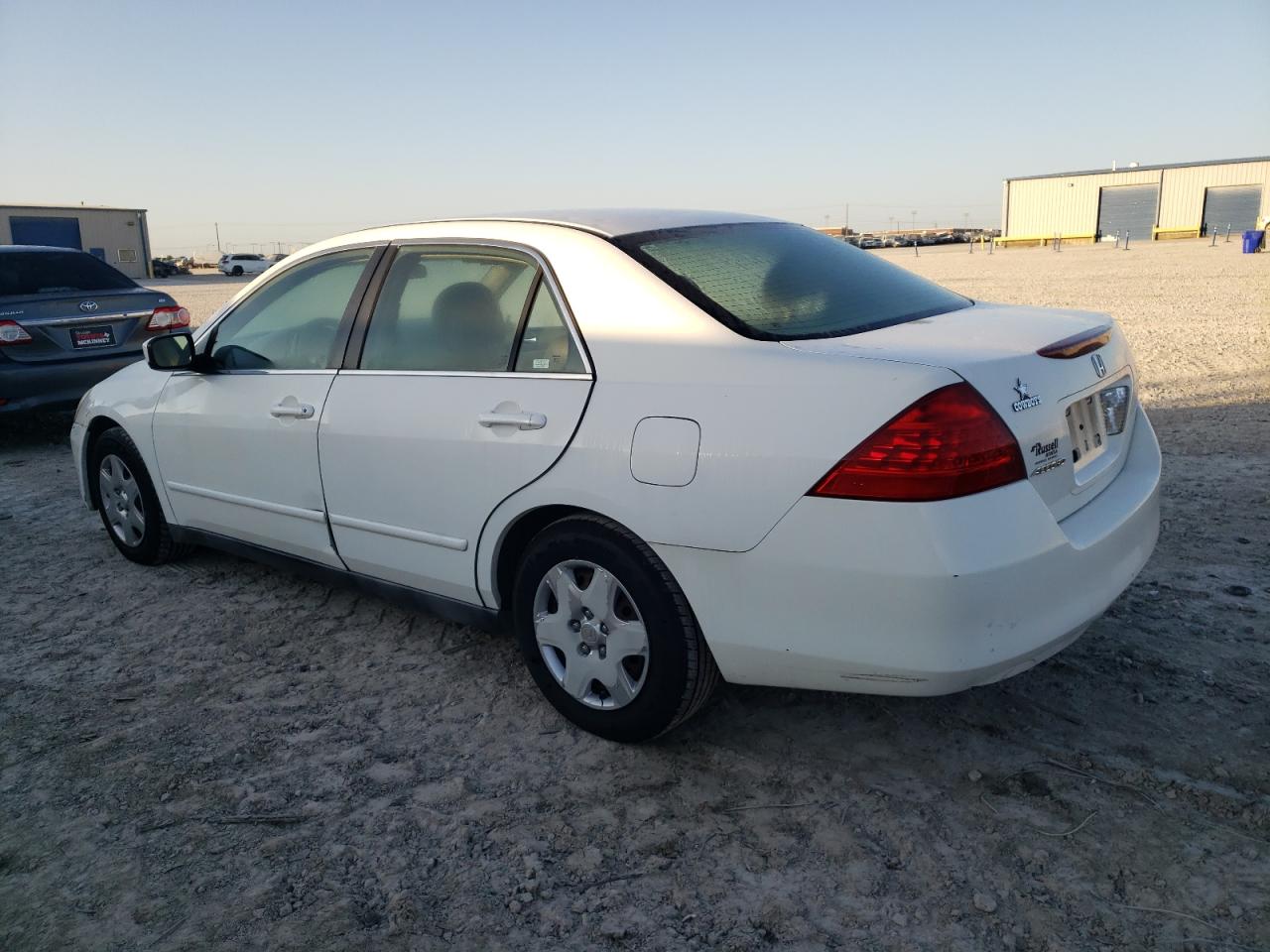 Image 2 of 2006 HONDA ACCORD LX 2006 with VIN 3HGCM56456G701499