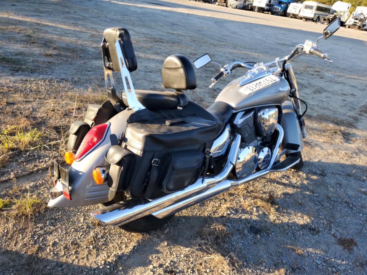 Image 3 of 2004 HONDA VT1300 S 2004 with VIN 1HFSC52014A101077