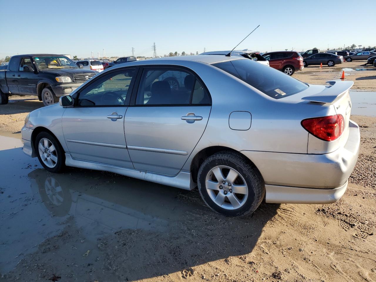 Image 2 of 2008 TOYOTA COROLLA CE 2008 with VIN 1NXBR32E98Z994107