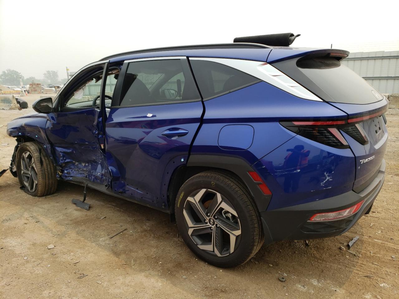 Изображение 2 2023 HYUNDAI TUCSON SEL 2023 с VIN 5NMJFCAE6PH208327