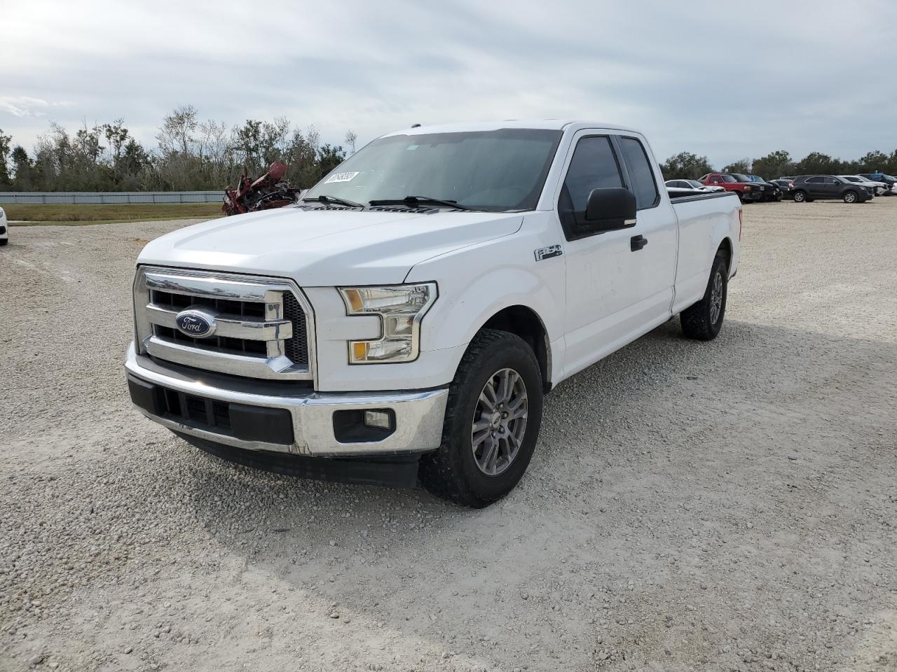 Изображение 1 2017 FORD F150 SUPER CAB 2017 с VIN 1FTEX1CP9HKC37537