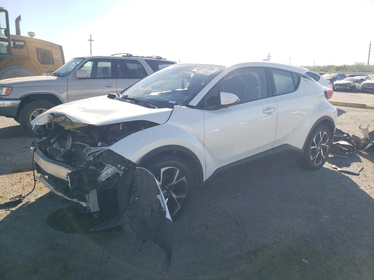Image 1 of 2020 TOYOTA C-HR XLE 2020 with VIN JTNKHMBX4L1094087