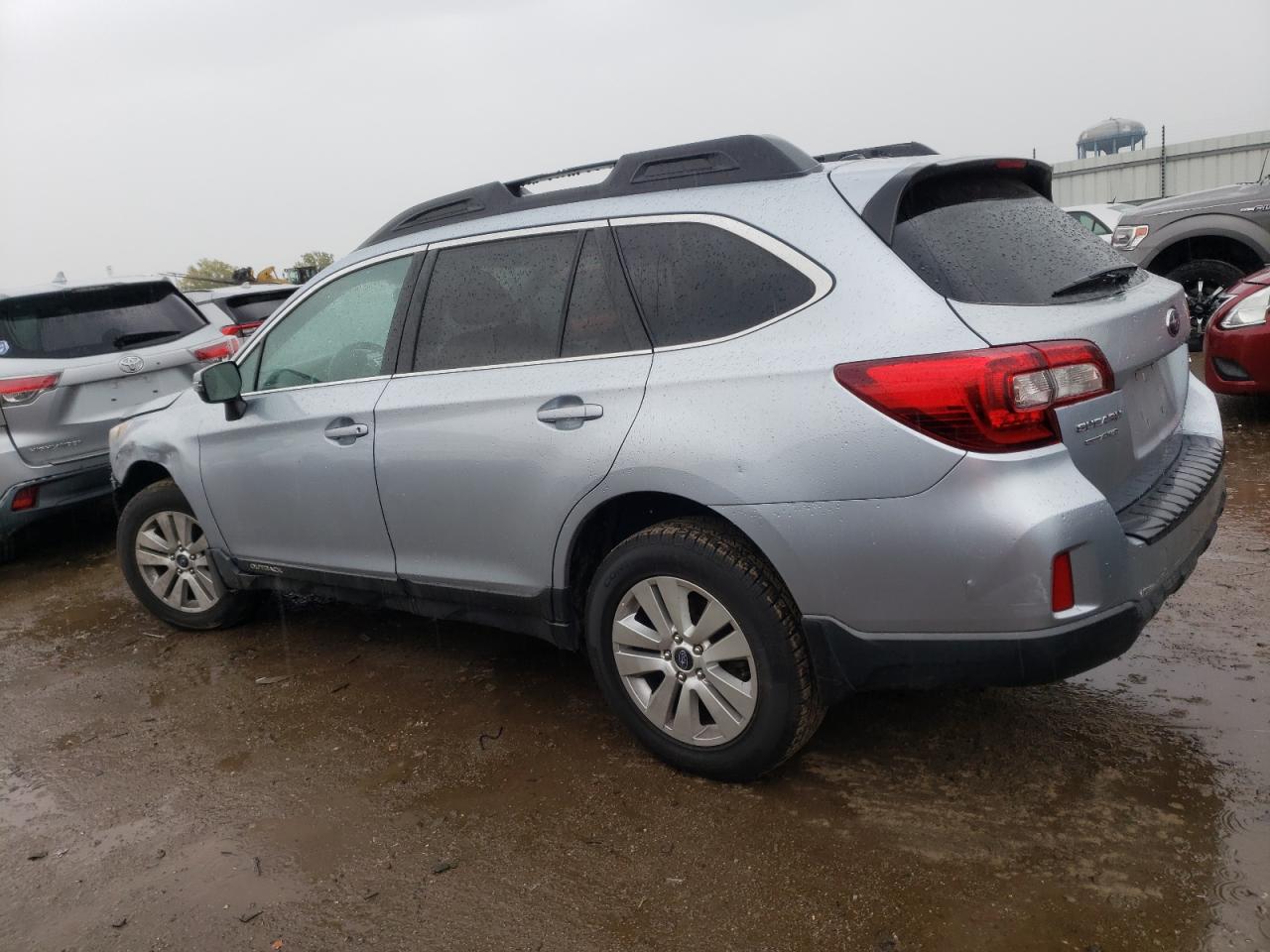 Obraz 2 z 2015 SUBARU OUTBACK 2.5I PREMIUM 2015 z VIN 4S4BSBHC2F3360029