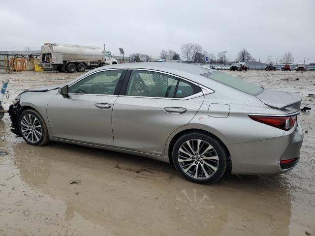 Изображение 2 2019 LEXUS ES 300H 2019 с VIN JTHB21B14K2037931