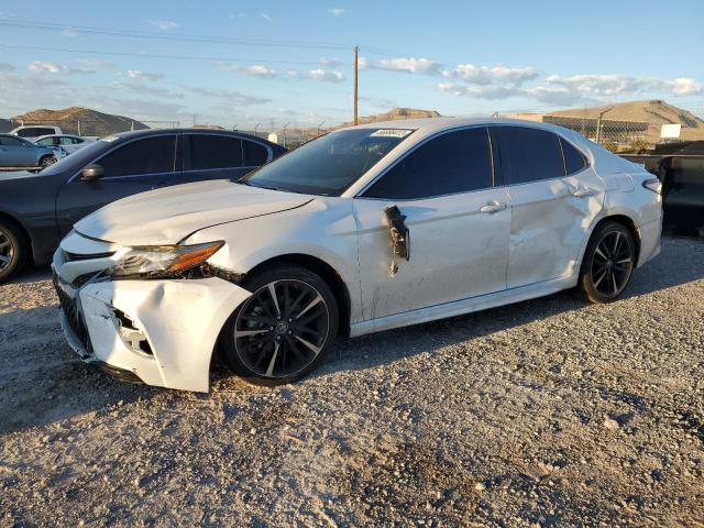 Obraz 1 z 2019 TOYOTA CAMRY XSE 2019 z VIN 4T1B61HK6KU832422
