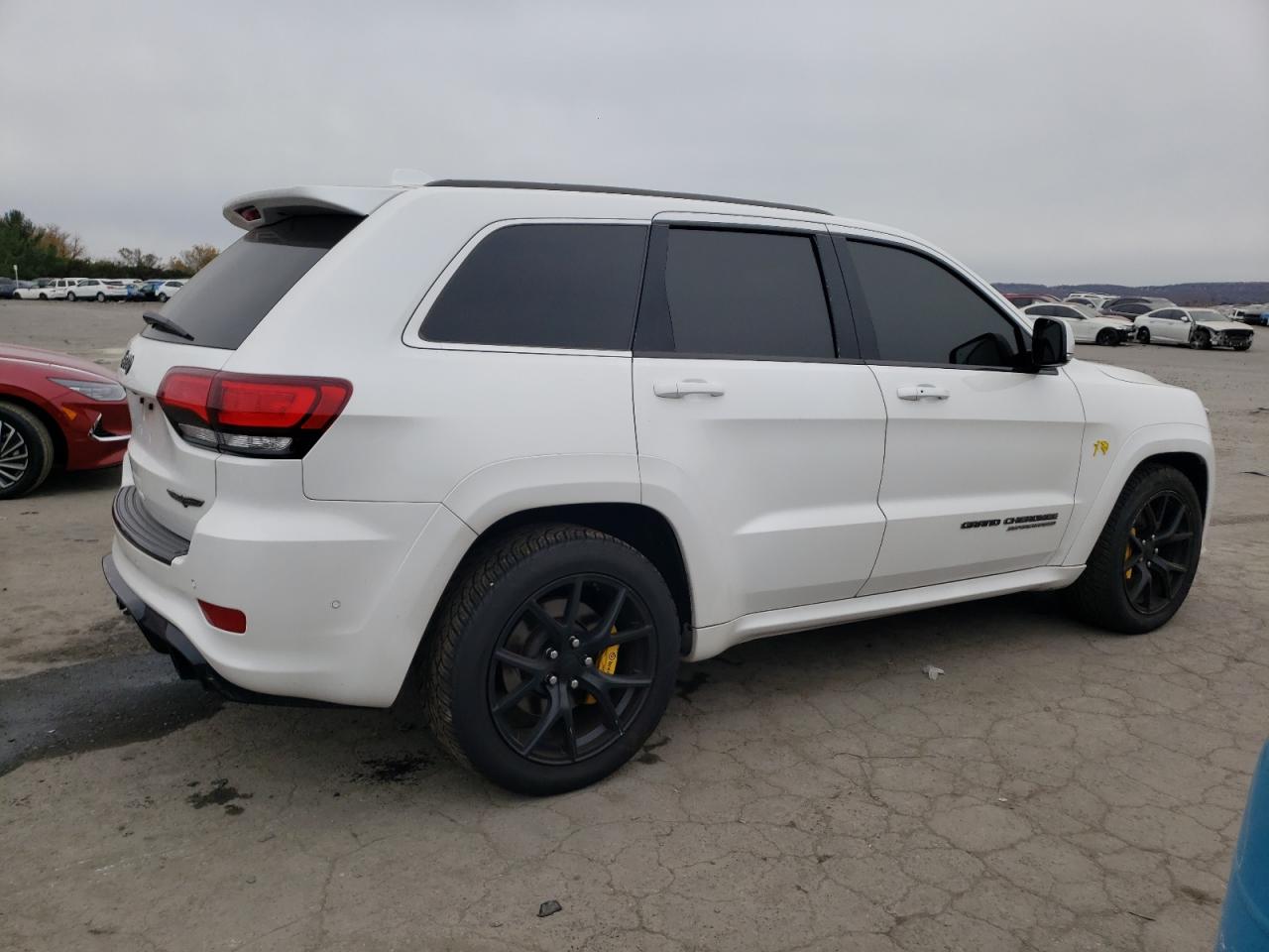 Image 3 of 2018 JEEP GRAND CHEROKEE TRACKHAWK 2018 with VIN 1C4RJFN99JC350905