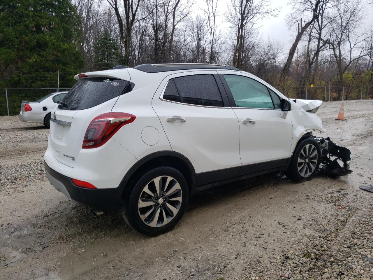 Image 3 of 2021 BUICK ENCORE PREFERRED 2021 with VIN KL4CJESBXMB337429