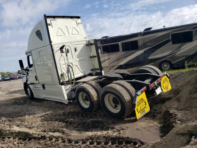 Image 3 of 2019 FREIGHTLINER CASCADIA 126  2019 with VIN 3AKJHHDR1KSKF0510