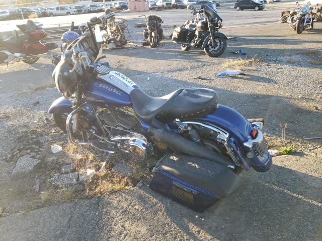 Image 3 of 2017 HARLEY-DAVIDSON FLHX STREET GLIDE 2017 with VIN 1HD1KBC13HB661308