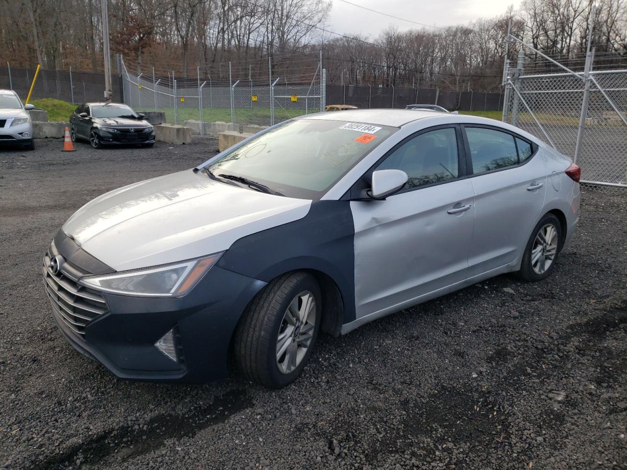 Изображение 1 2019 HYUNDAI ELANTRA SEL 2019 с VIN 5NPD84LF3KH414784