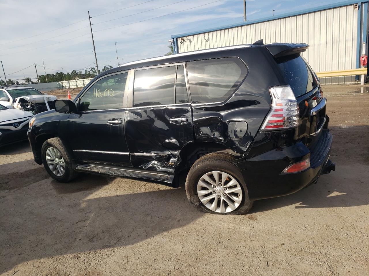 Image 2 of 2016 LEXUS GX 460 2016 with VIN JTJBM7FXXG5126418