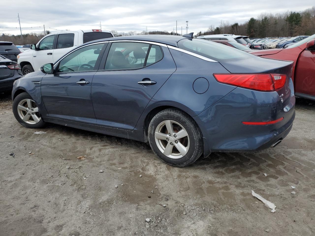 Image 2 of 2015 KIA OPTIMA LX 2015 with VIN 5XXGM4A71FG482281