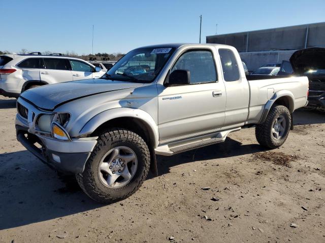 Image 1 of 2002 TOYOTA TACOMA XTRACAB 2002 with VIN 5TEWN72NX2Z104897