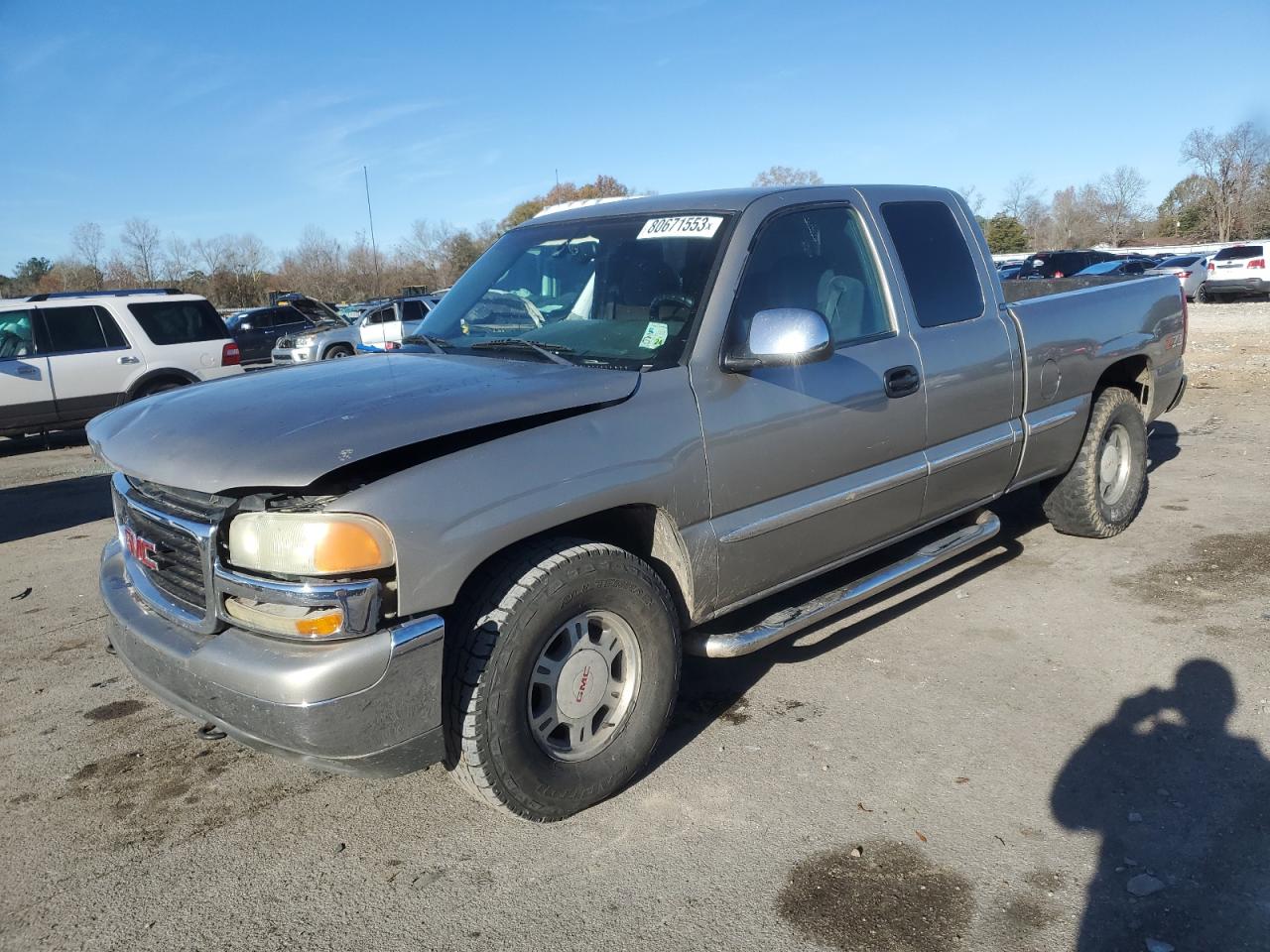 Image 1 of 2002 GMC NEW SIERRA K1500 2002 with VIN 2GTEK19T021423297