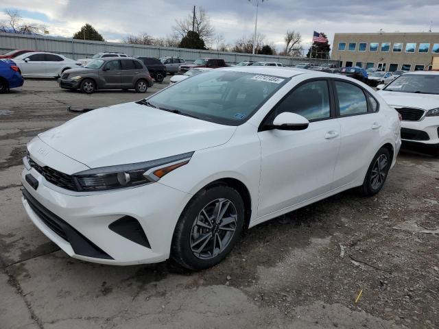 Изображение 1 2023 KIA FORTE LX 2023 с VIN 3KPF24AD3PE654800