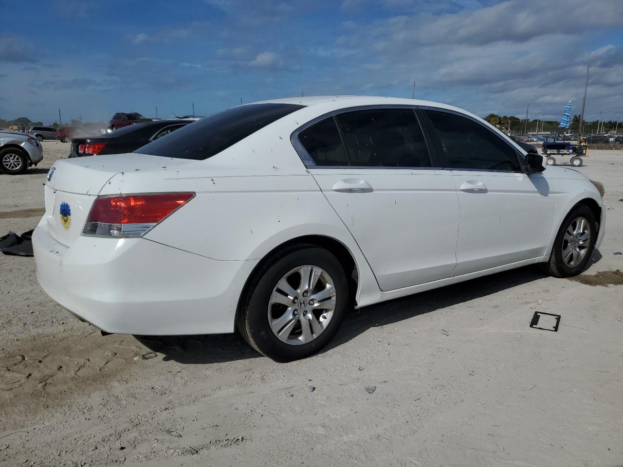 Изображение 3 2009 HONDA ACCORD LXP 2009 с VIN 1HGCP26479A149402