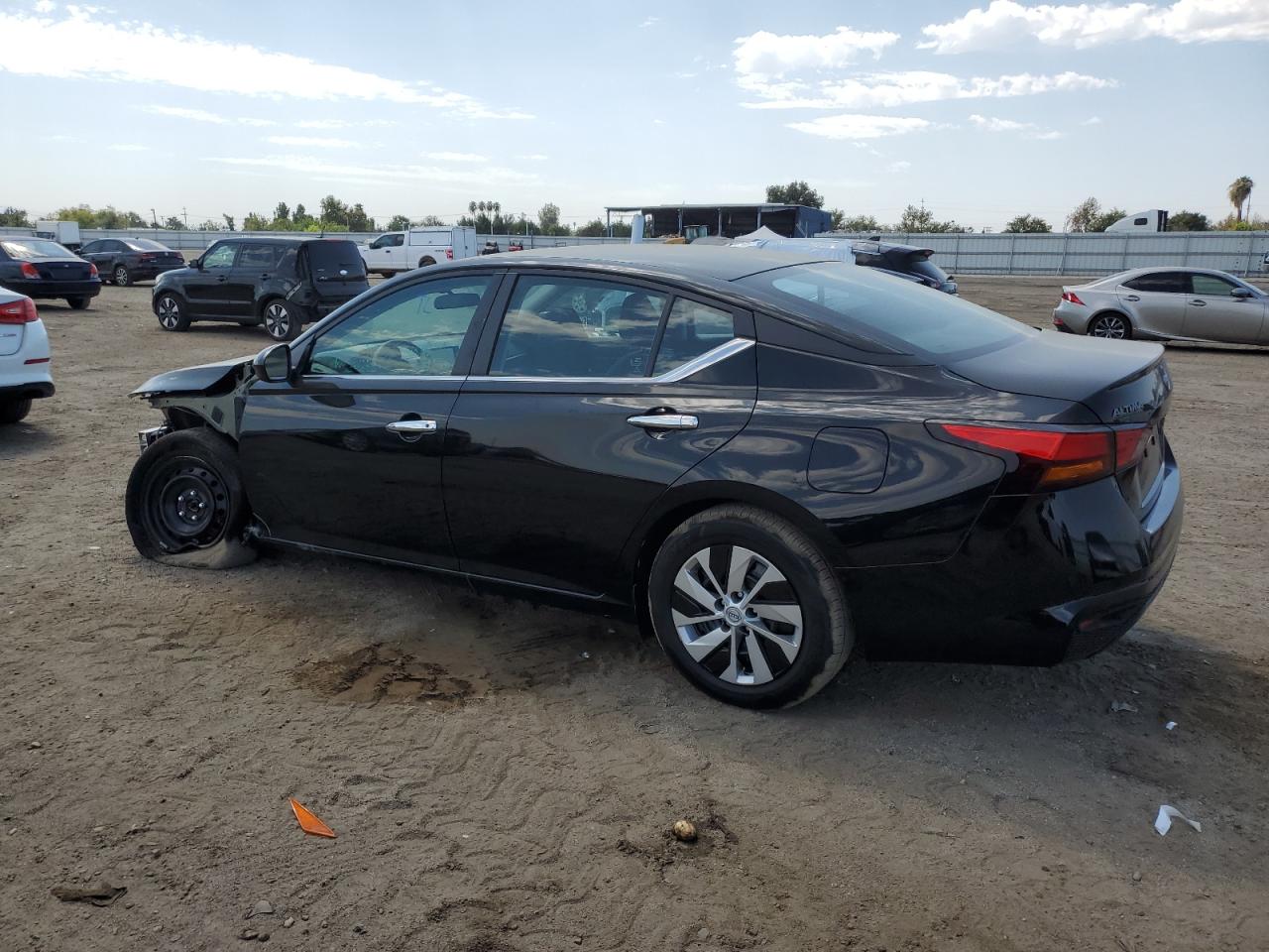 Obraz 2 z 2023 NISSAN ALTIMA S 2023 z VIN 1N4BL4BV1PN315473