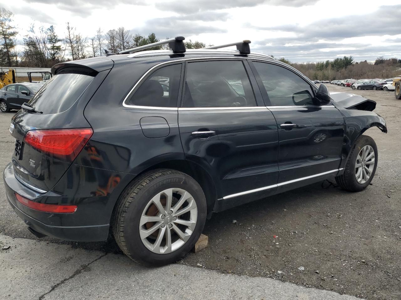 Image 3 of 2016 AUDI Q5 PREMIUM 2016 with VIN WA1C2AFP8GA143035