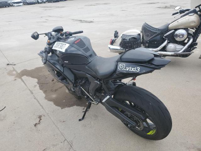 Obraz 3 z 2022 YAMAHA YZFR7  2022 z VIN JYARM38E9NA001125