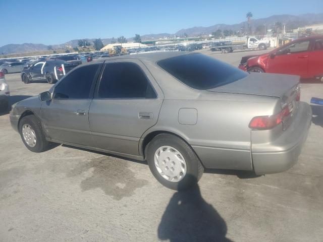 Image 2 of 1998 TOYOTA CAMRY LE 1998 with VIN JT2BG28K2W0185692