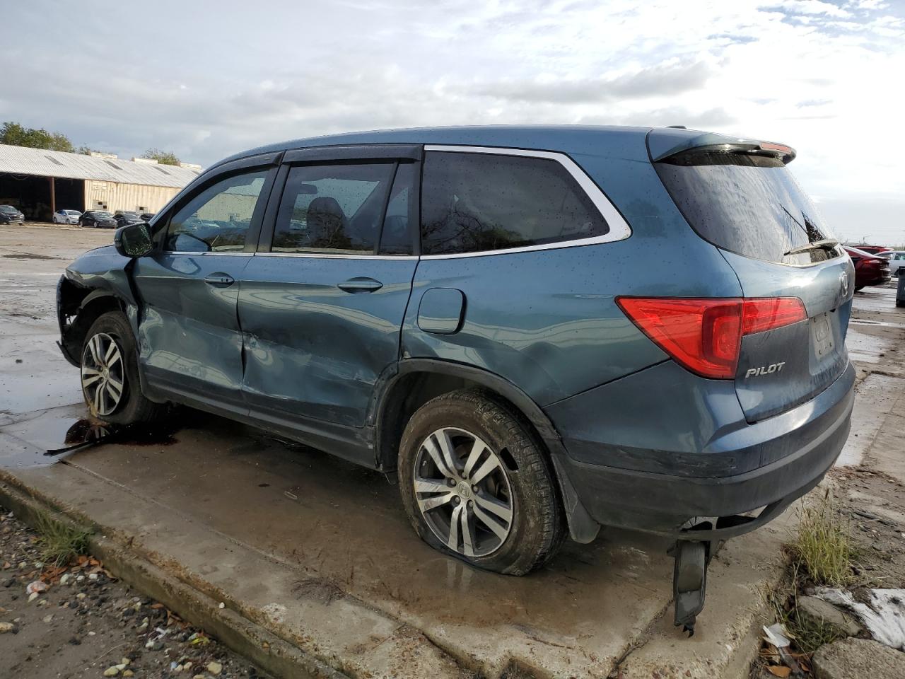 Изображение 2 2016 HONDA PILOT EX 2016 с VIN 5FNYF5H30GB020287