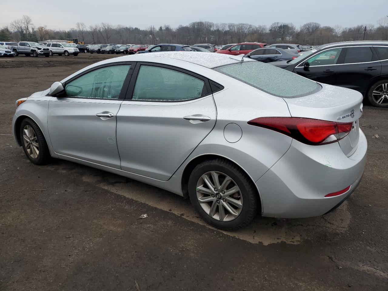 Изображение 2 2016 HYUNDAI ELANTRA SE 2016 с VIN 5NPDH4AE3GH688519
