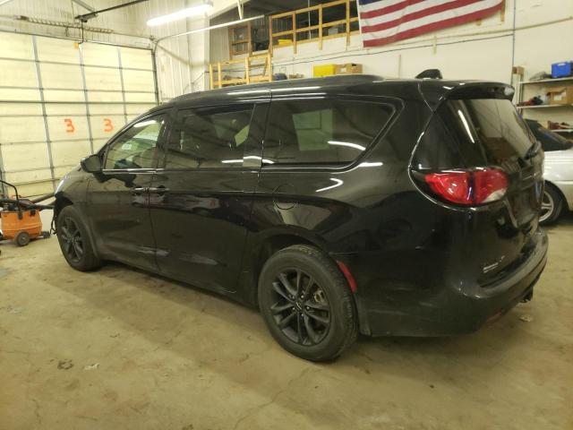 Image 2 of 2020 CHRYSLER PACIFICA TOURING L 2020 with VIN 2C4RC3BG7LR267933