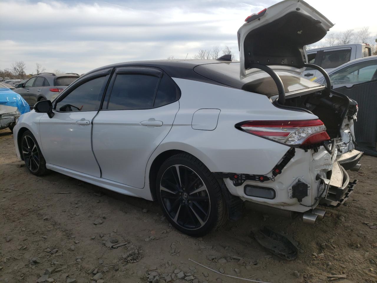 Image 3 of 2019 TOYOTA CAMRY XSE 2019 with VIN 4T1B61HKXKU221308